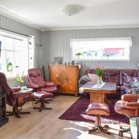 Lovely In With Wifi Holiday home